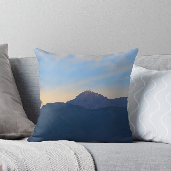 Artikelvorschau, Sonnenaufgang über dem Berg Cotacachi entworfen und verkauft von rhamm.