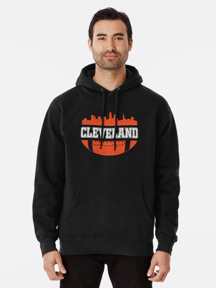 Retro Browns Football Fan Vintage Cleveland Skyline Pullover