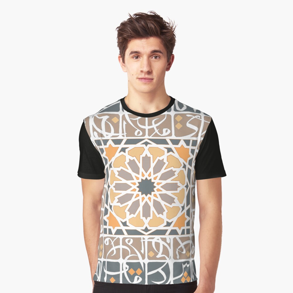 Aperçu de l'œuvre T-shirt graphique créée et vendue par Yaminsohail.