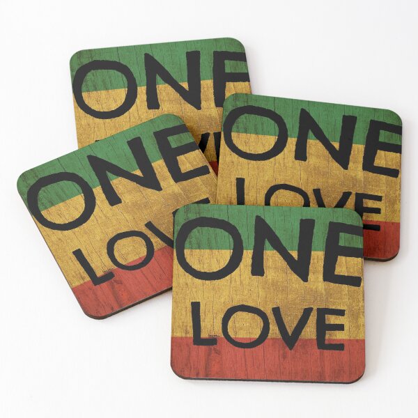 Aperçu de l'œuvre ONE LOVE créée et vendue par Fun&SassyHomeDecor.