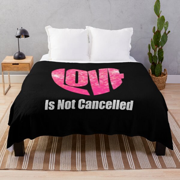 Artikelvorschau, Liebe ist nicht annulliert Quarantäne Valentine entworfen und verkauft von Life Is Beautiful.
