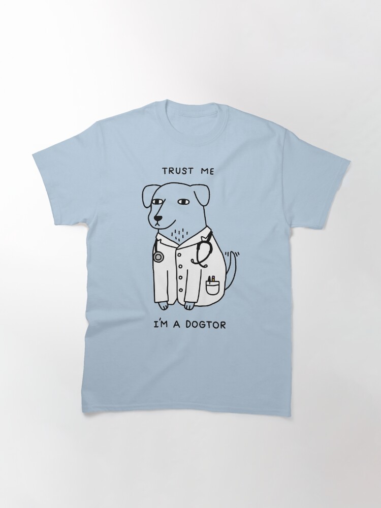 Thumbnail 3 von 7, Classic T-Shirt, Hundtor designt und verkauft von obinsun.