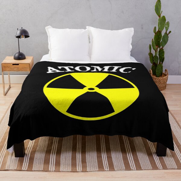 Item preview, Símbolo de peligro de energía nuclear atómico radiactivo designed and sold by GuitarZan's.