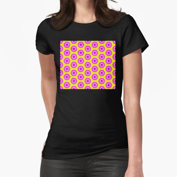 Fitted T-Shirt