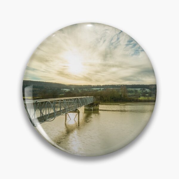 Artikelvorschau, Witcombe Reservoir im Winter entworfen und verkauft von MargaretClavell.