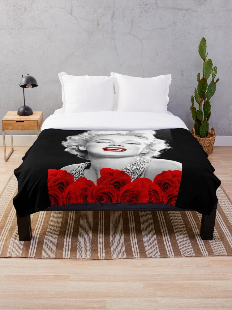 Marilyn monroe discount queen size blanket