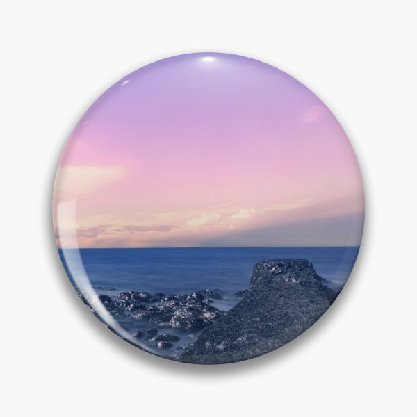 Artikelvorschau, Pastell Sonnenuntergang Strand mit Meerblick und Steg entworfen und verkauft von Spectokular.