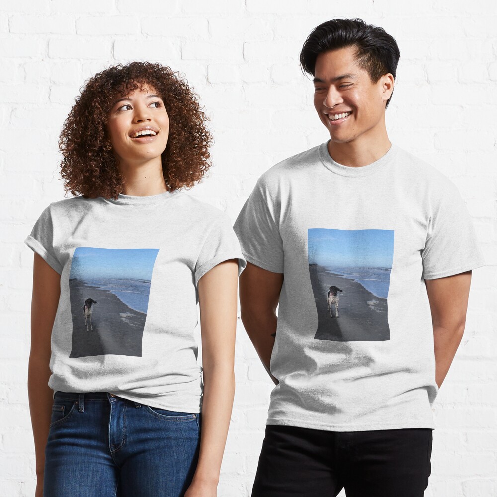 Bird Dog on The Beach Classic T-Shirt