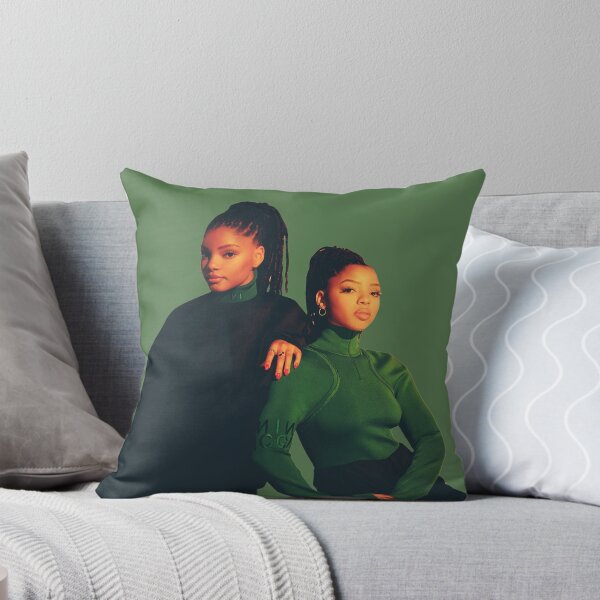 Artikelvorschau, Fotoshooting mit Chloe und Halle entworfen und verkauft von rjhamilton2.