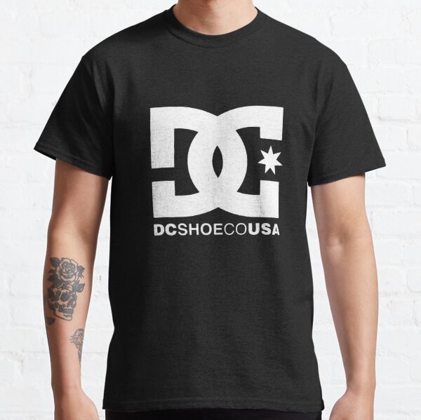 Chaussures DC, conception de t-shirt rétro skateboard T-shirt classique