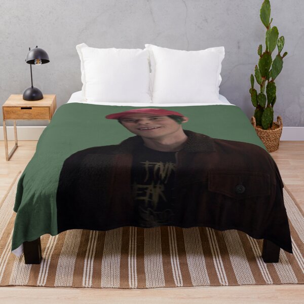 Item preview, Robin Goodfellow designed and sold by Disnerd101.