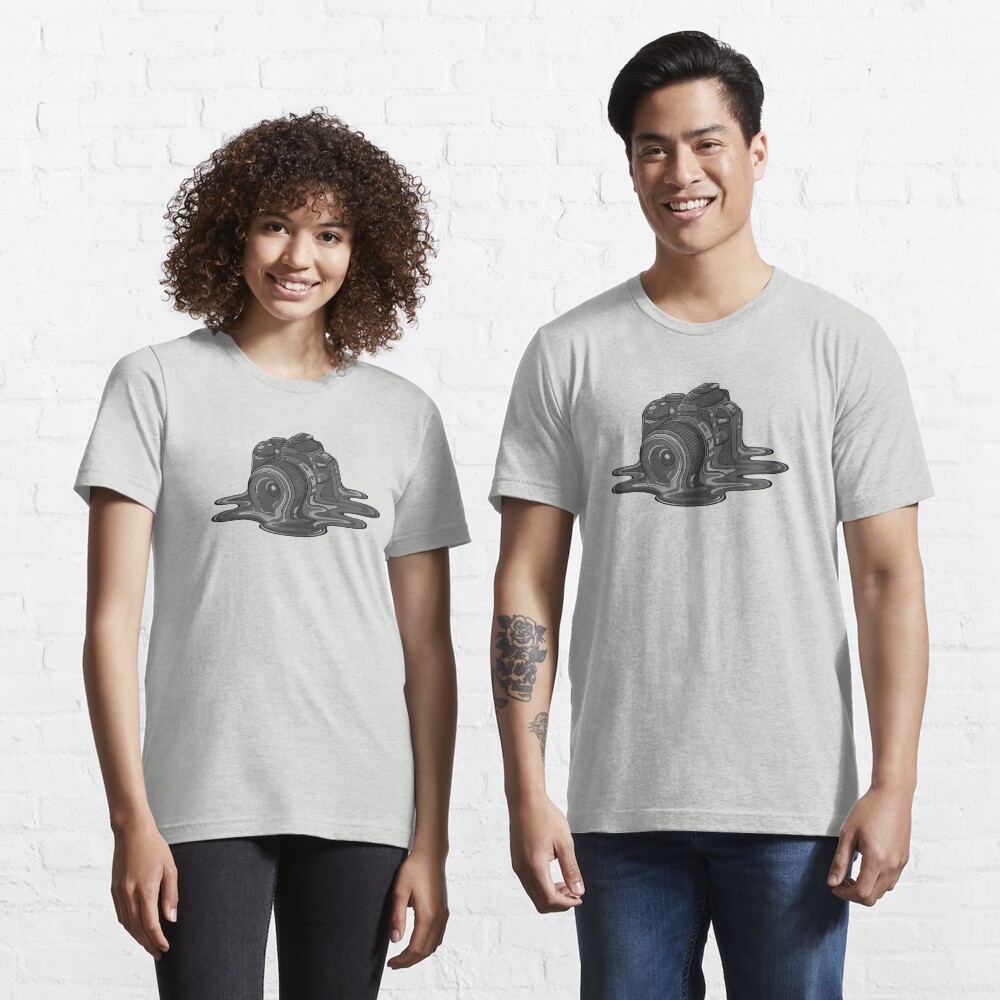Camera Melt Essential T-Shirt