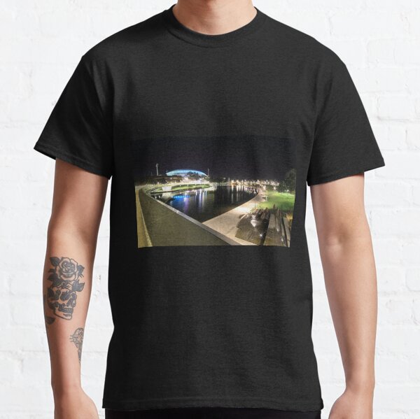 River Torrens, Riverbank Footbridge & Adelaide Oval Classic T-Shirt