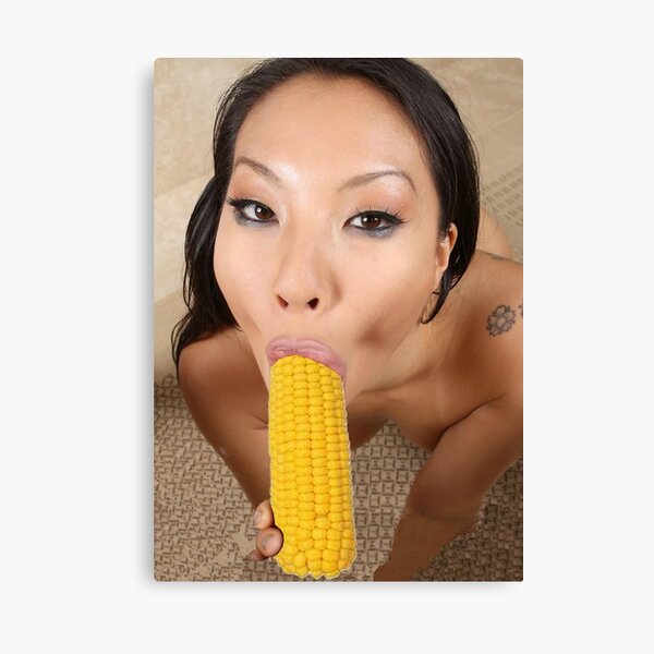 Copie de Asa Akira- Suck corn- Cornstar Impression sur toile