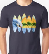 Surfer und Surfbretter Slim Fit T-Shirt