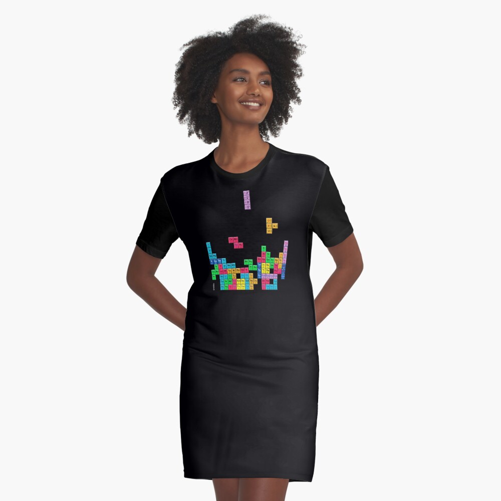 Vista previa del artículo con la obra «Vestido camiseta», diseñado y vendido por Sintes.