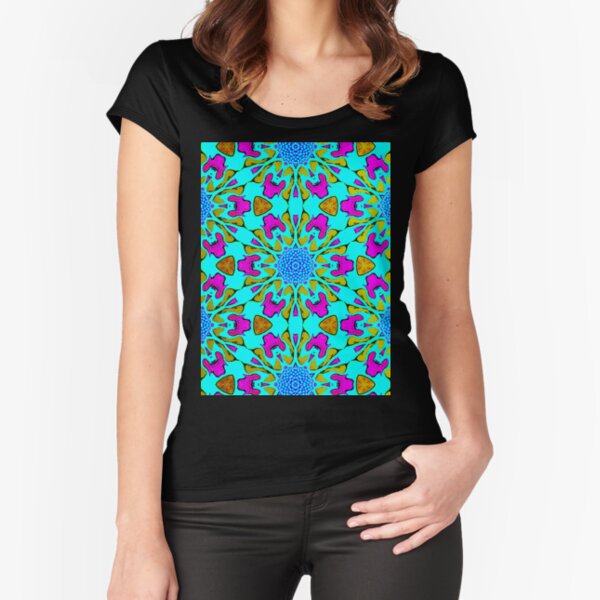 Fitted Scoop T-Shirt