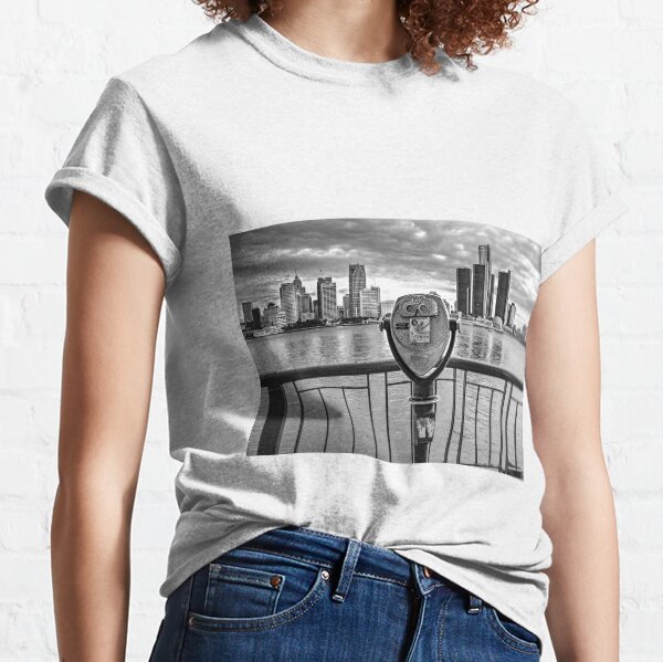 Detroit Skyline from Windsor, Ontario, Canada - BW Classic T-Shirt