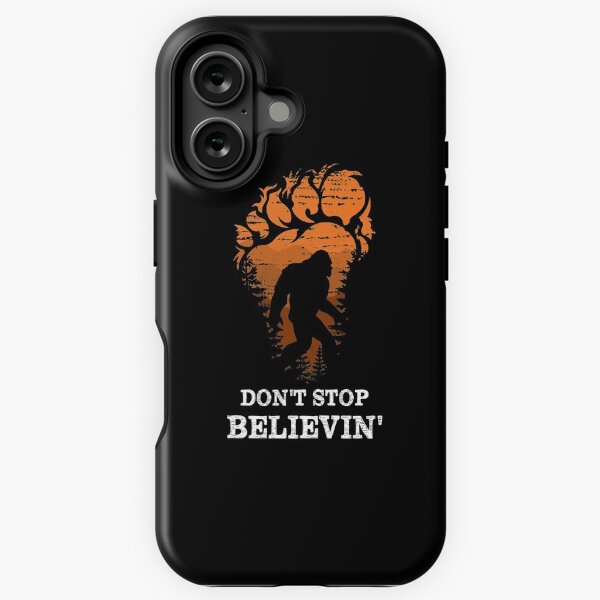 Vista previa del artículo con la obra «Retro Bigfoot Footprint Shirt Forest Senderismo Camping Sasquatch Believers Camiseta», diseñado y vendido por tuanitus.