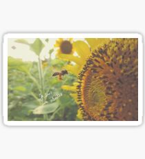 Je suis une abeille Sticker