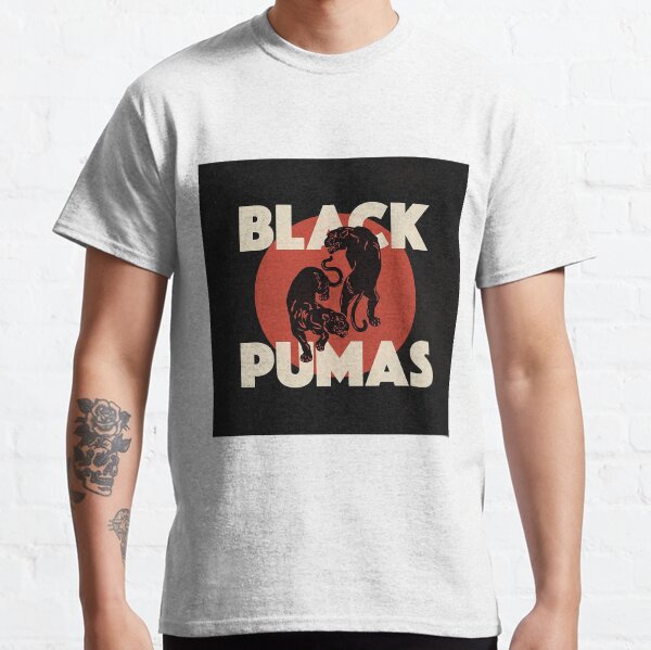 BLACK PUMAS POR PRIMERA VEZ Camiseta clásica