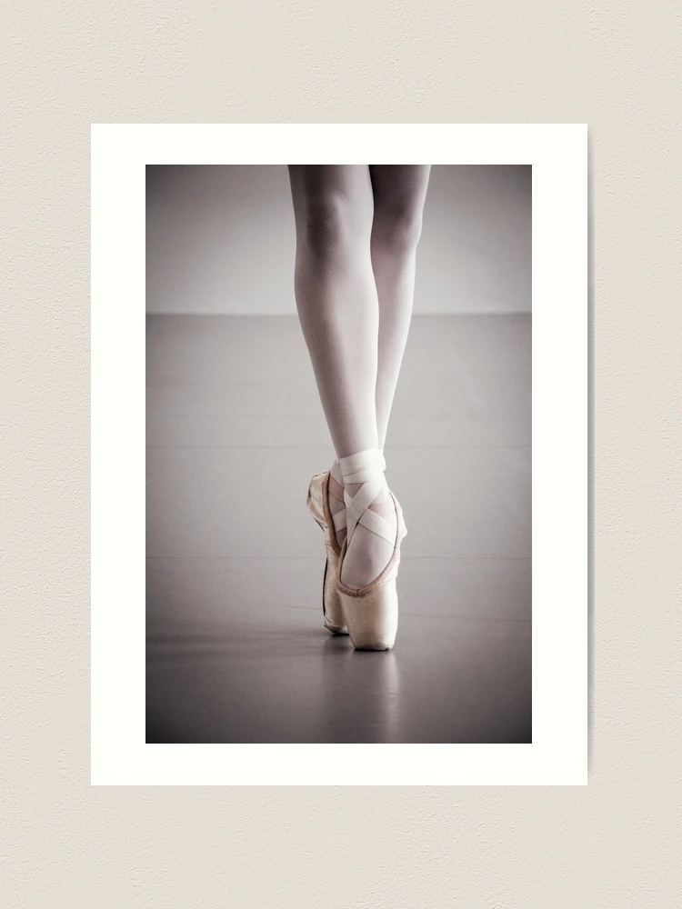 Paneles de vidrio Zapatillas de ballet blancas piernas de la mujer 