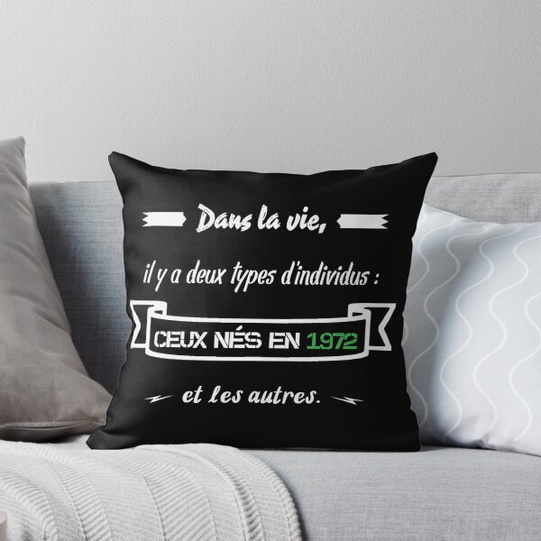 Aperçu de l'œuvre Les gens nés en 1972... et les autres (français) créée et vendue par 2Girls1Shirt.