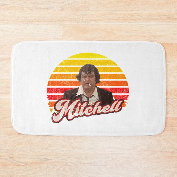 Artikelvorschau, Mst3k T-ShirtMitchell! Vom Mystery Science Theatre 3000 entworfen und verkauft von BloomJacob.