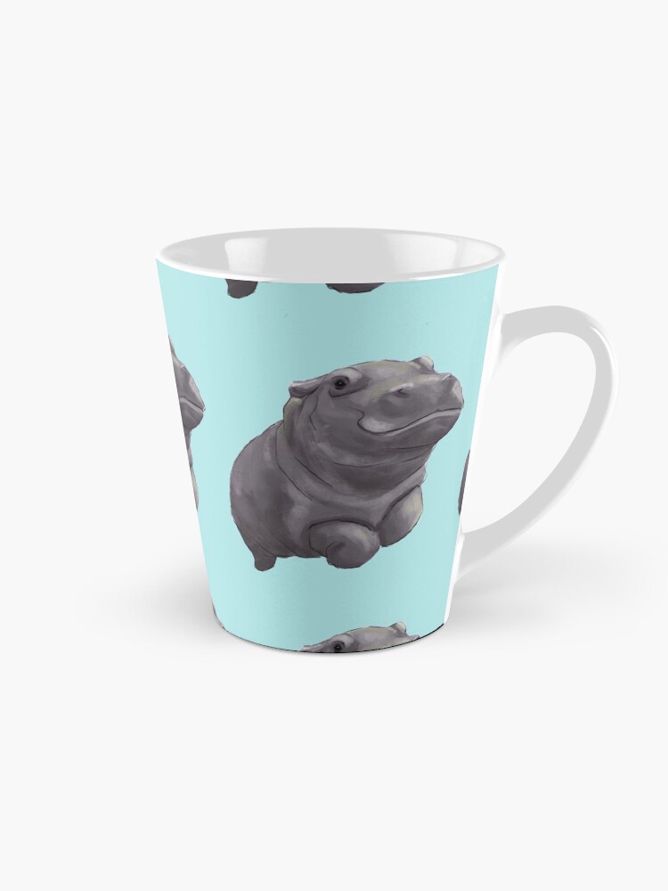 Aperçu 1 sur 4. Mug à café avec l'œuvre Mignon bébé hippopotame peint natation - peinture numérique créée et vendue par stilo29.