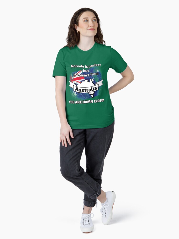 Thumbnail 4 von 7, Essential T-Shirt, Perfect Australia designt und verkauft von dynamitfrosch.