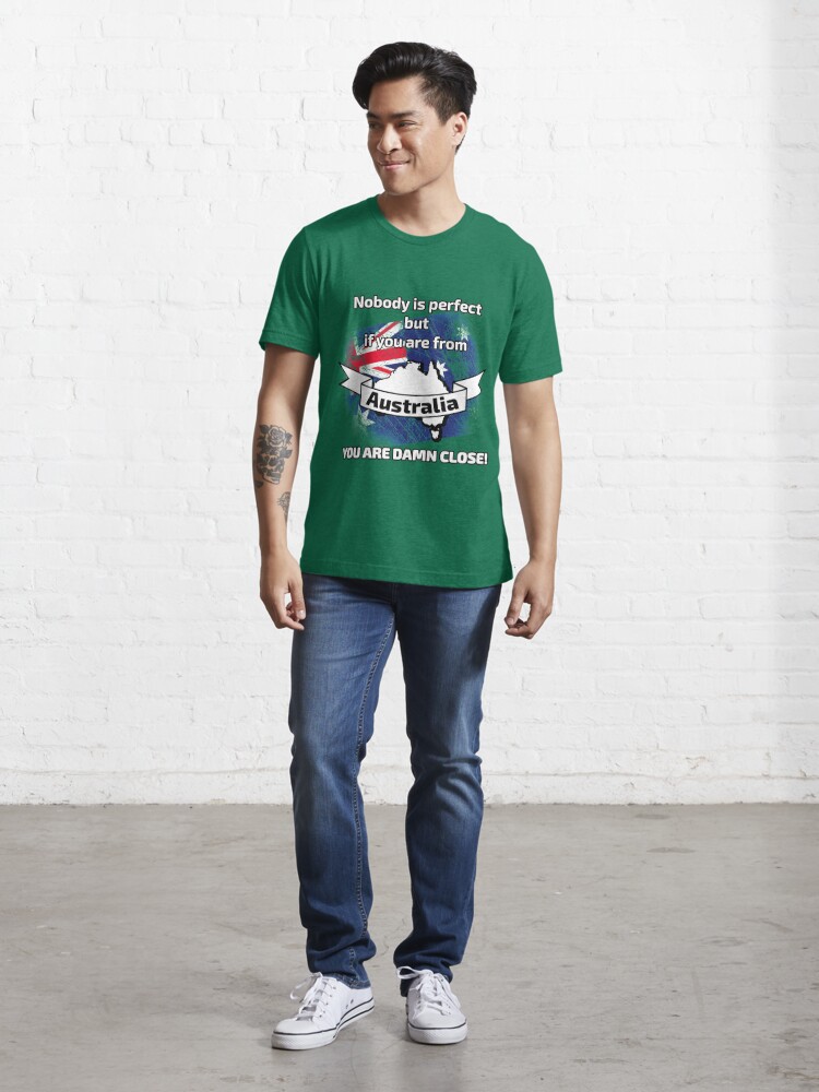 Essential T-Shirt mit Perfect Australia, designt und verkauft von dynamitfrosch