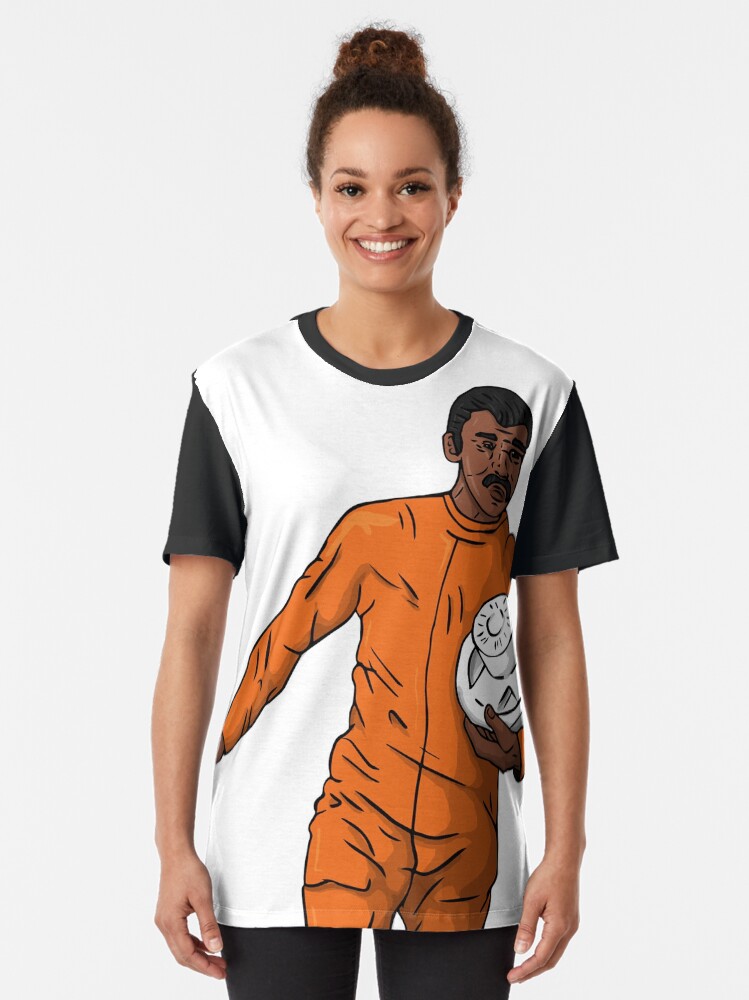 Imagen 2 de 5, Camiseta gráfica con la obra Willrow Hood, diseñada y vendida por Timm-Maddocks.