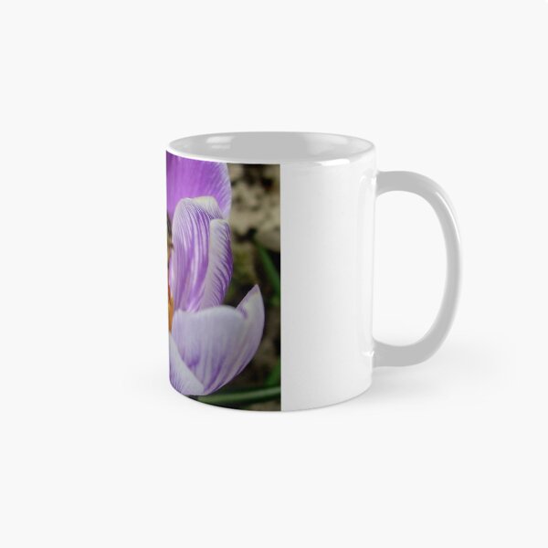 Item preview, The bee is arrived much too early designed and sold by Ana Belaj.