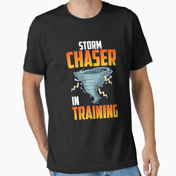 Vista previa del artículo con la obra «Cazador de tormentas lindo y divertido en tornado de entrenamiento», diseñado y vendido por perfectpresents.