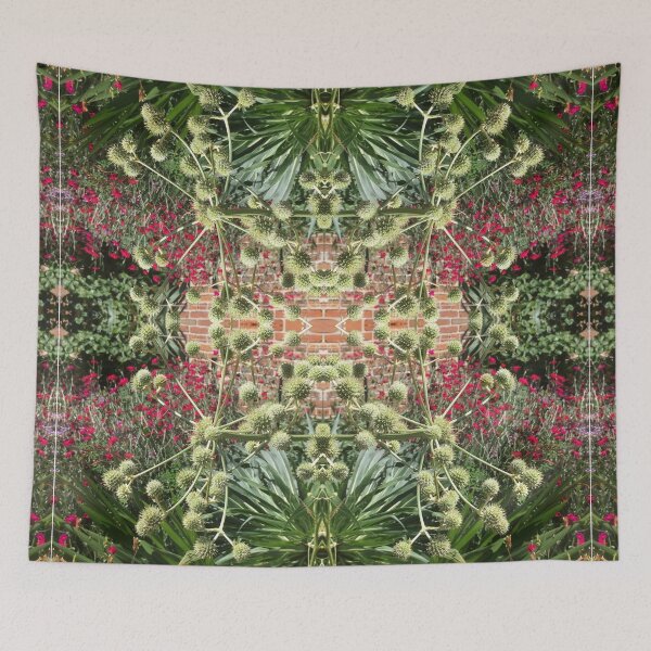 Aperçu de l'œuvre Fusion de boules vertes et de fleurs - Botanical Delights Transform Brick Borders IV créée et vendue par RoseAromas.