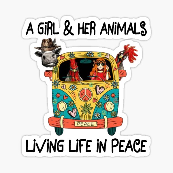 Vista previa del artículo con la obra «Una niña y sus animales viviendo la vida en paz divertido regalo hippie para amantes de las vacas, granjeros, amantes de las vaquillas, amantes de los pollos», diseñado y vendido por Great8001.