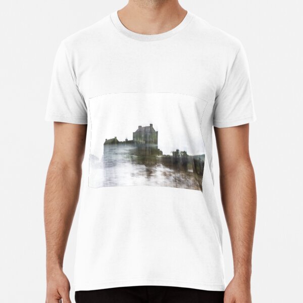 Eilean Donan Castle Premium T-Shirt