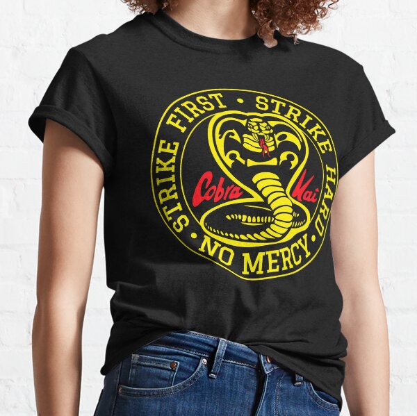 Tournoi de karaté - Cobra Kai T-shirt classique
