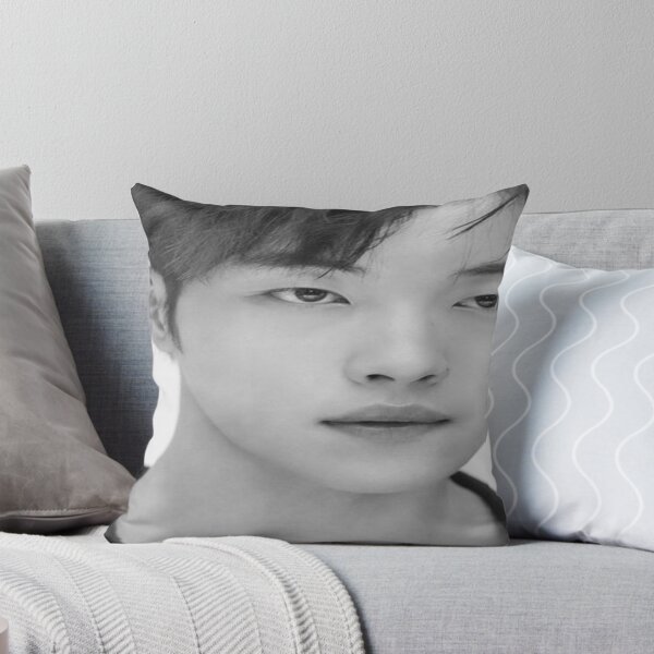 Item preview, woo do hwan The king: Eternal monarch designed and sold by maryetaa.