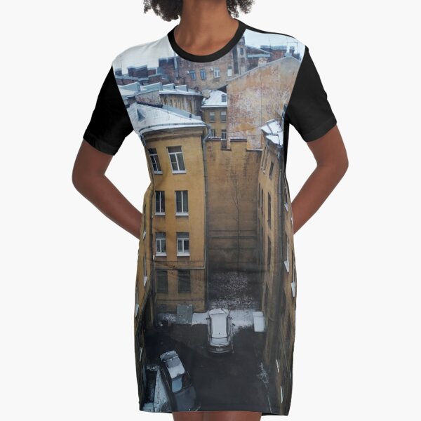Живопись города. City painting.  Graphic T-Shirt Dress