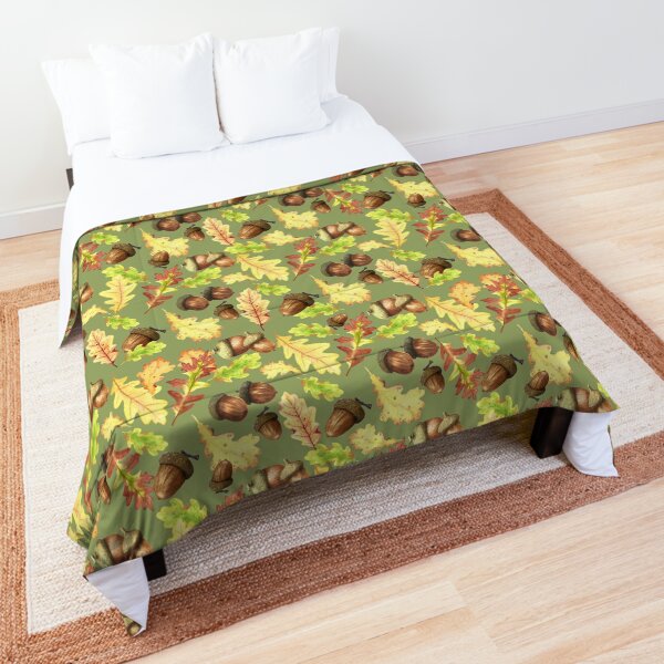 Autumn acorns in olive green Comforter