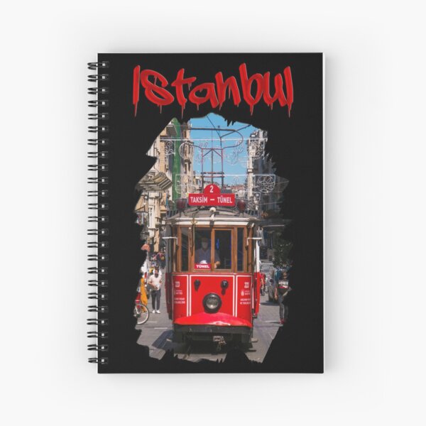 Aperçu de l'œuvre Istanbul : tramway Taksim créée et vendue par Rae Tucker Photography & Designs.