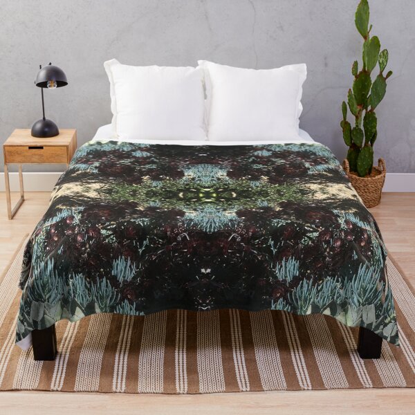 Artikelvorschau, Botanische, göttliche - sommerliche Sukkulenten; Blaugrün, Grün und Deep Purple entworfen und verkauft von RoseAromas.