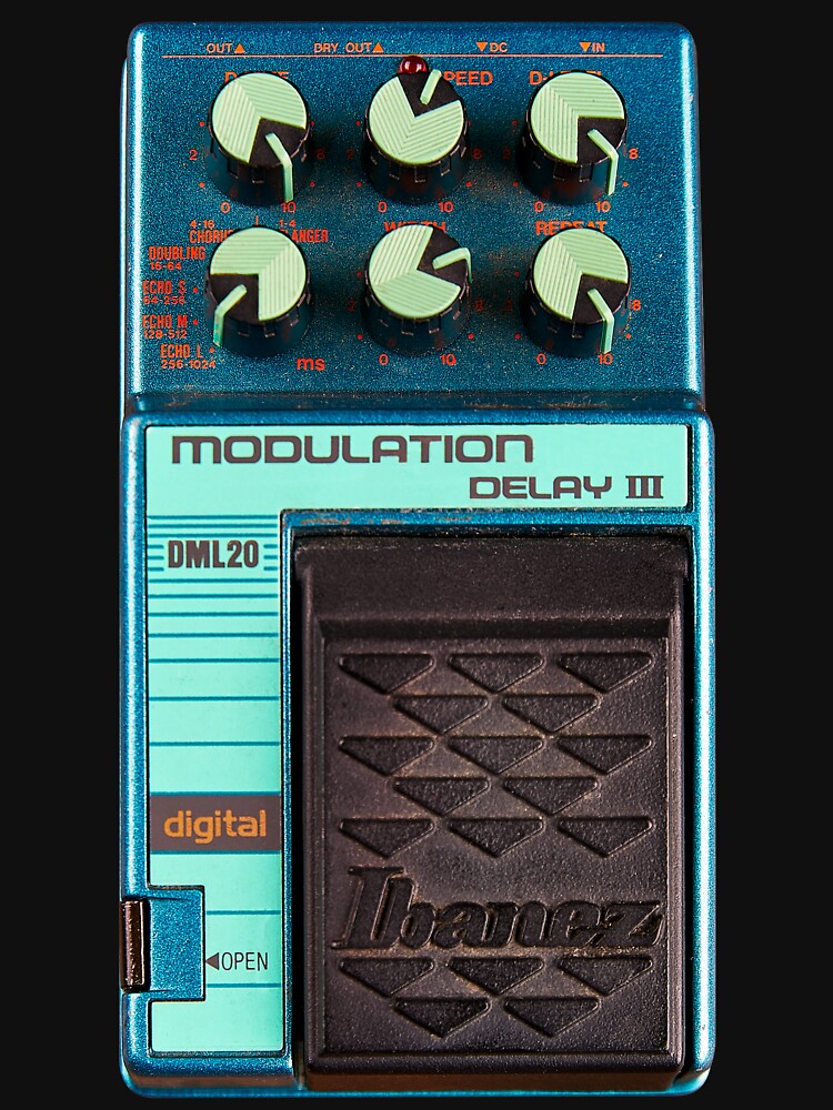 Guitar Pedal Ibanez DML 20 Modulation Delay III Aqua | Active T-Shirt