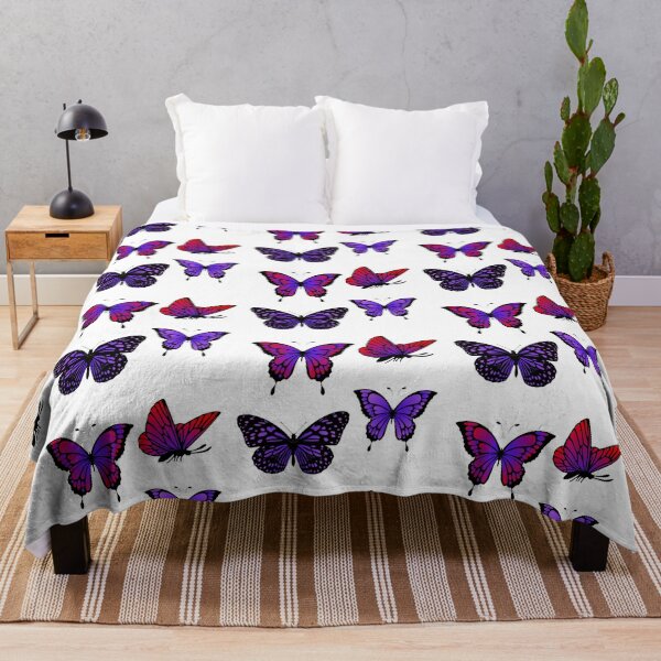Aperçu de l'œuvre emoji papillon violet créée et vendue par JocelynCrafts.