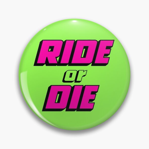 Artikelvorschau, Ride or Die - Pink auf Grün entworfen und verkauft von pixelstag.