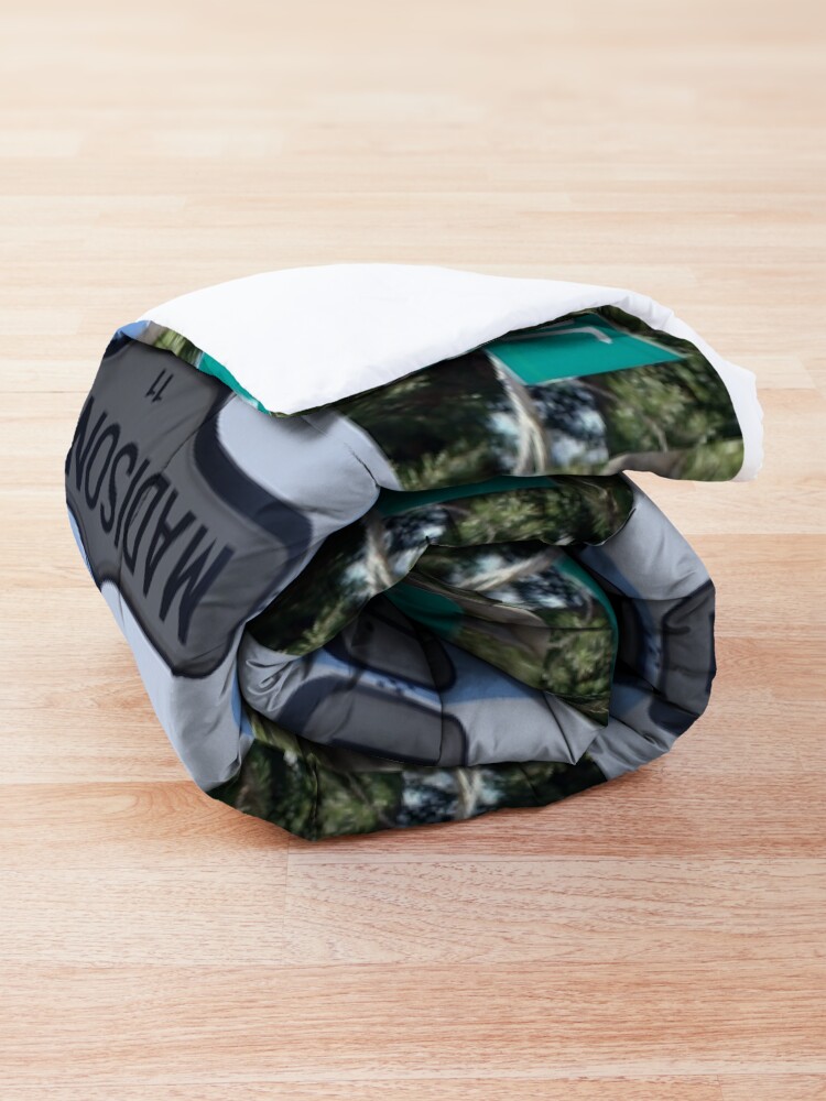 Alternate view of Madison and Joshua Comforter
