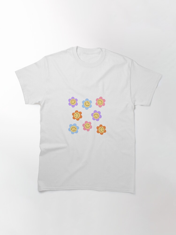 Disover Smiley  flowers Classic T-Shirt