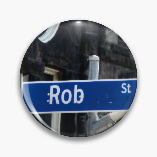 Artikelvorschau, Rob, Rob Maske, Rob Socken, Rob Becher, Rob Aufkleber, Rob Magnet entworfen und verkauft von PicsByMi.