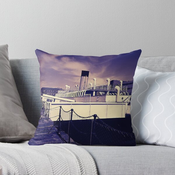 Artikelvorschau, Hafenboot SS Nomadic entworfen und verkauft von LittleIconShop.